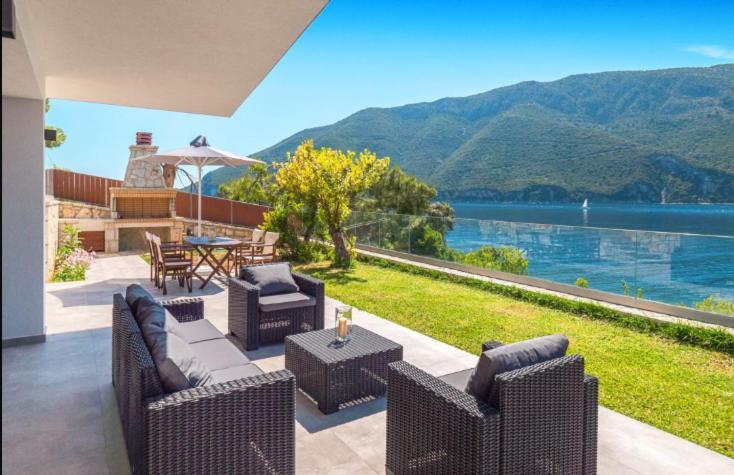 Mr Grey Luxury Villa Spartokhórion Exterior foto